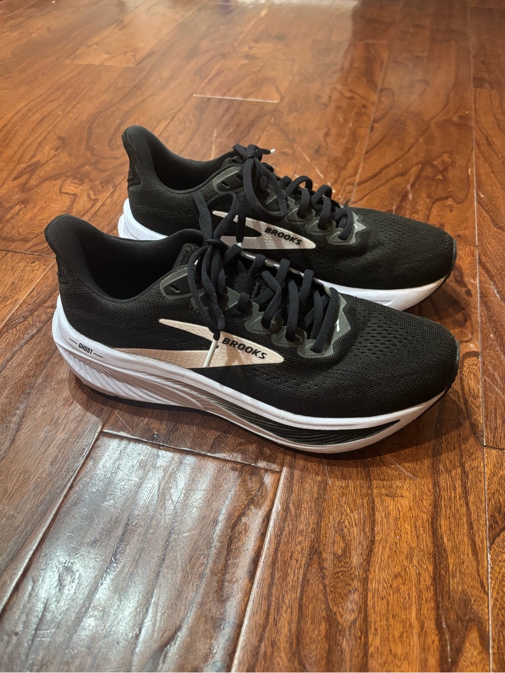 Brooks Ghost 17 Running Shoe